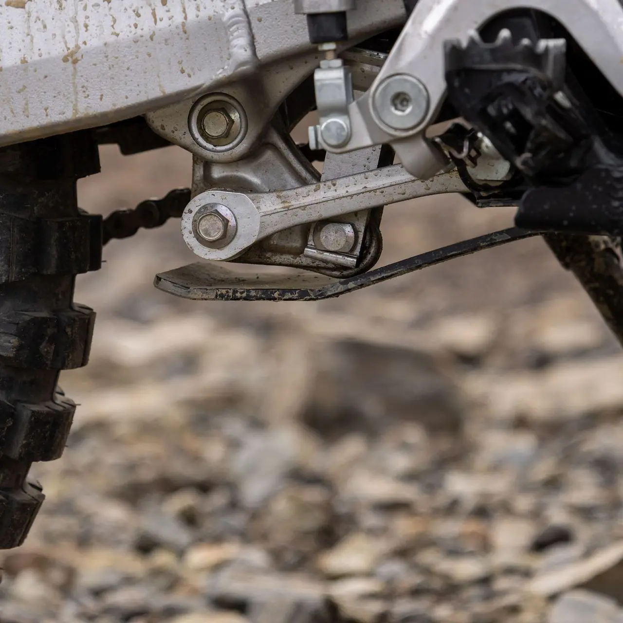 Adventure Spec Suzuki DR-Z4S Aluminium Bashplate